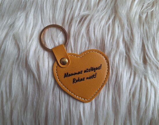 Sirsniņpiekariņš "Mammas atslēgas! Rokas nost!"