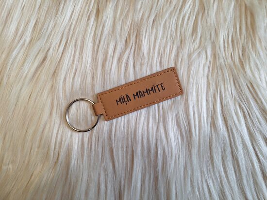 Atslēgu piekariņš "Mīļā mammīte"