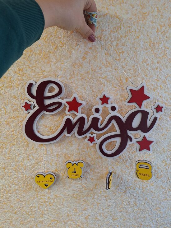 Koka vārdiņš ar dzimšanas datiem - dekors