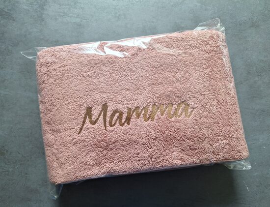 Dvielis "Mamma" (vecrozā, 70x140cm)