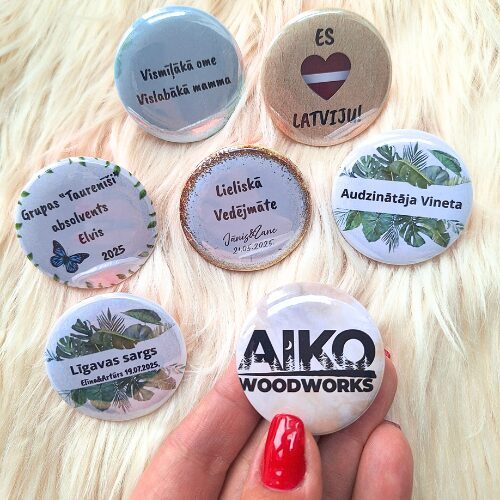 Nozīmītes - piespraudes ar apdruku