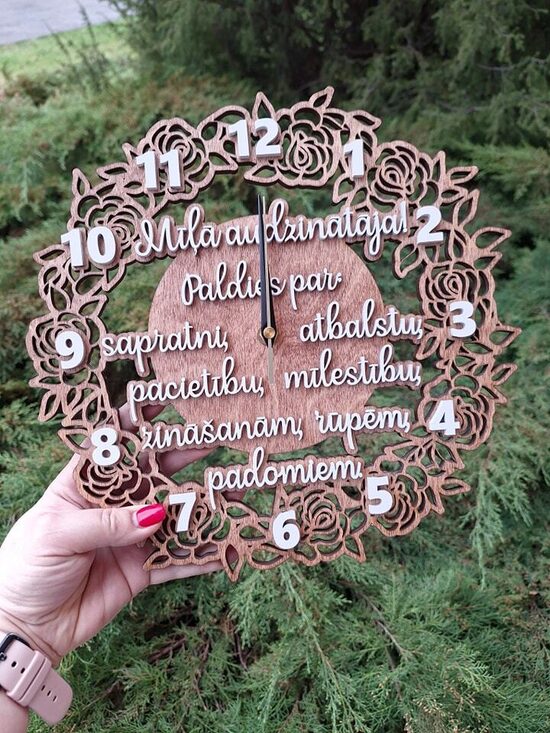 Koka pulkstenis audzinātājai/auklītei/skolotājai