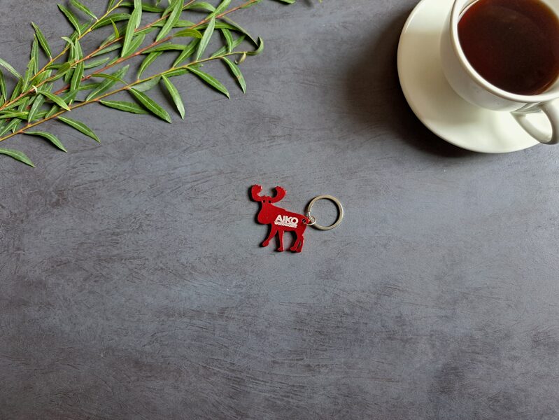 Atslēgu piekariņš-pudeļu attaisāmies "Briedis"